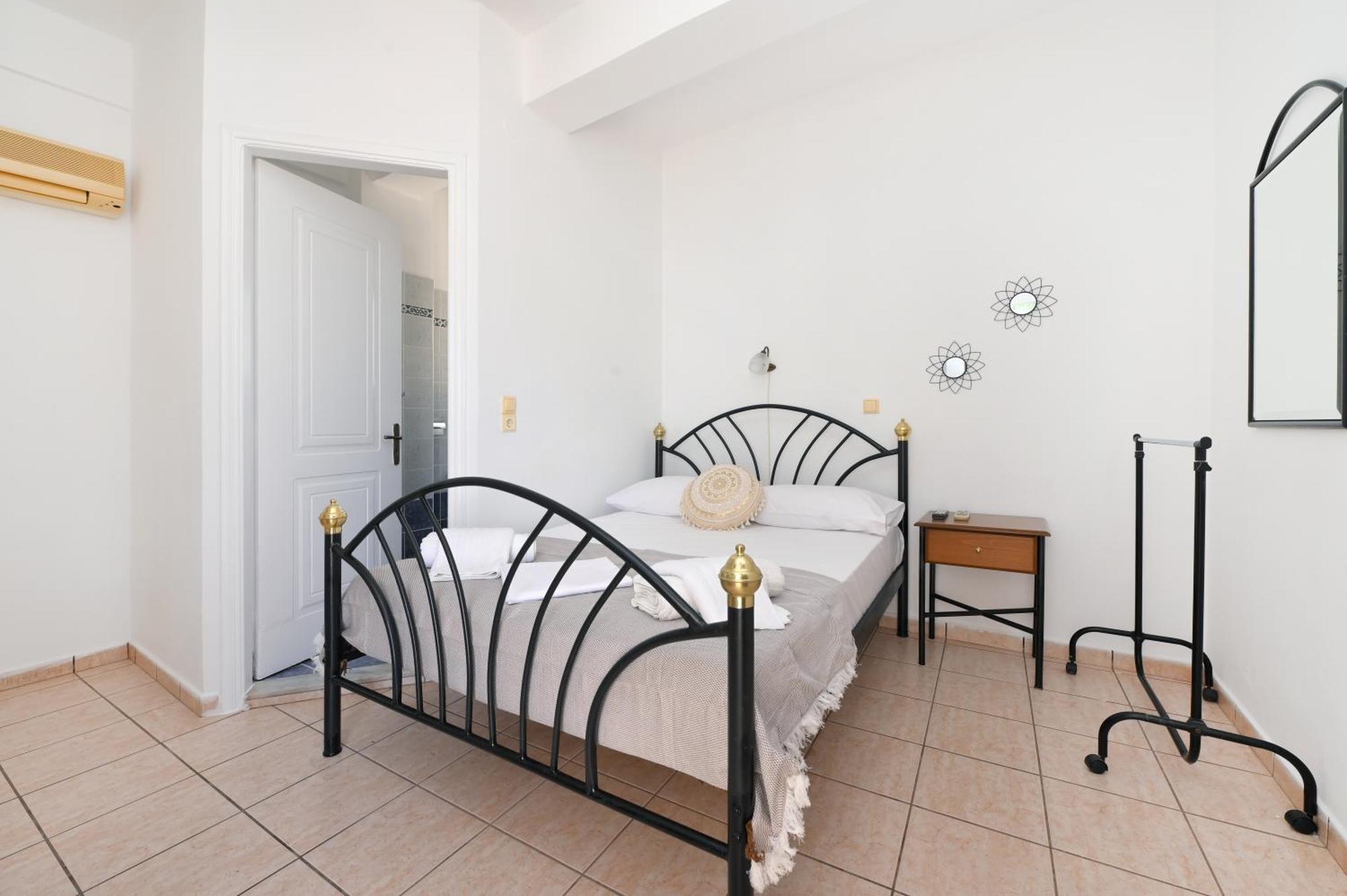 Maridim Studios Ermoúpoli Extérieur photo